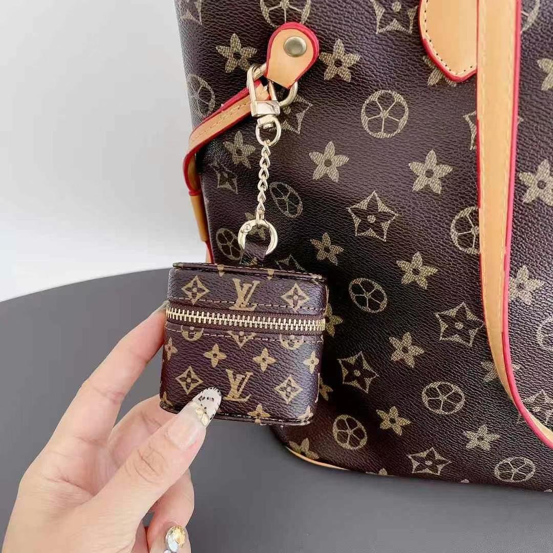 Louis Vuitton AirPods Pro 2 3 4 Leather Mini Bag Case LV Designer AirPods Cover Luxury Protective Case