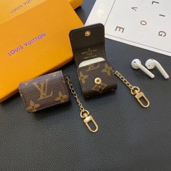 Louis Vuitton AirPods 4 / AirPods Pro 2 Leather Case with Metal Chain – LV Designer AirPods Case